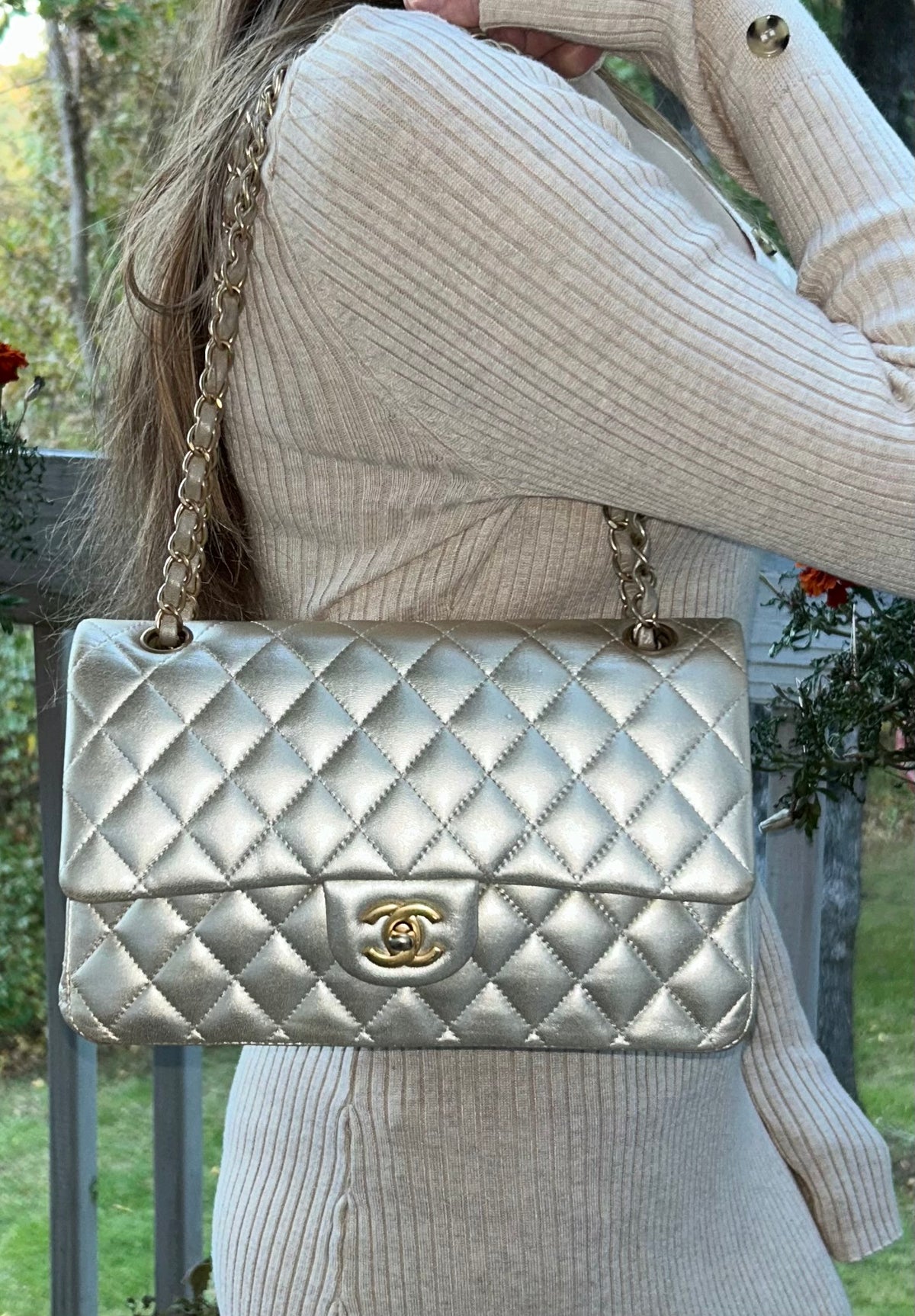 CHANEL Medium Classic Double Flap Metallic Lambskin Quilted Handbag Light Gold