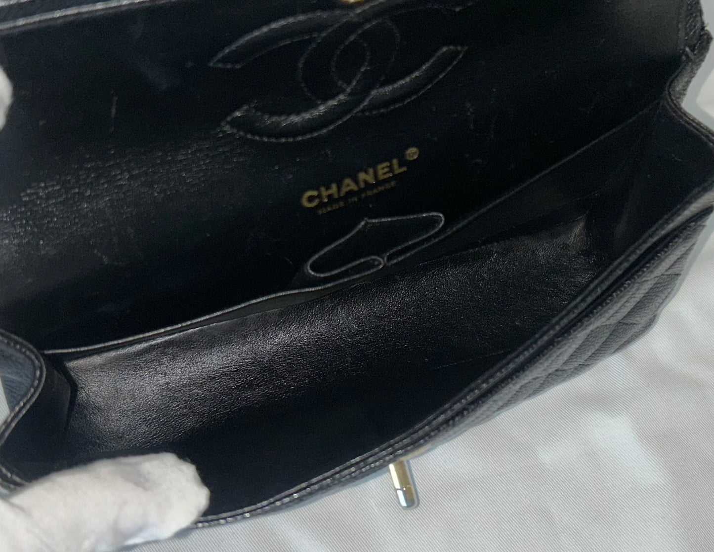 CHANEL Medium Classic Double Flap Caviar Quilted Handbag Black / 24K Gold