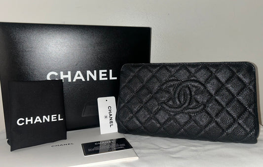 CHANEL Timeless CC Medium Clutch Quilted Iridescent Caviar Black