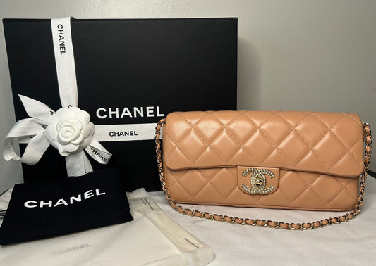 CHANEL 23P Pearl CC Shoulder Flap Bag Quilted Lambskin Peach/Gold