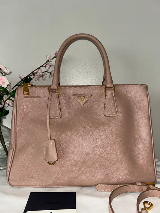 PRADA Galleria Large Saffiano Lux Leather Bag in Cammeo