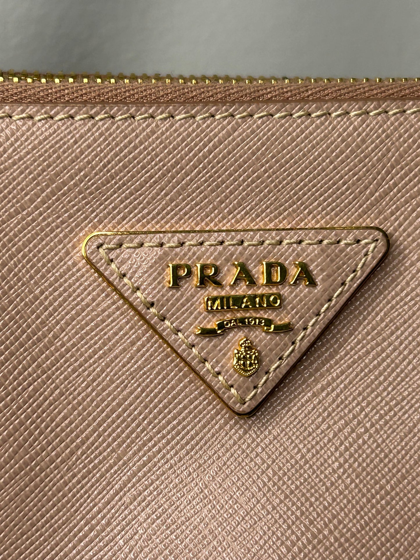 PRADA Galleria Large Saffiano Lux Leather Bag in Cammeo