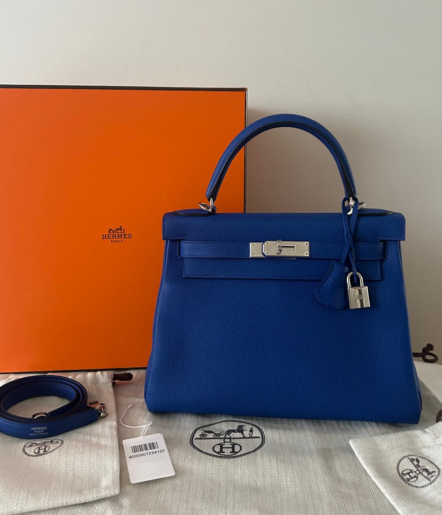 HERMÈS Kelly 28 Bleu Royal Togo Leather Palladium Hardware Handbag