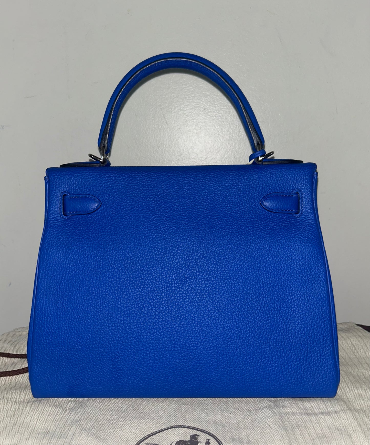 HERMÈS Kelly 28 Bleu Royal Togo Leather Palladium Hardware Handbag