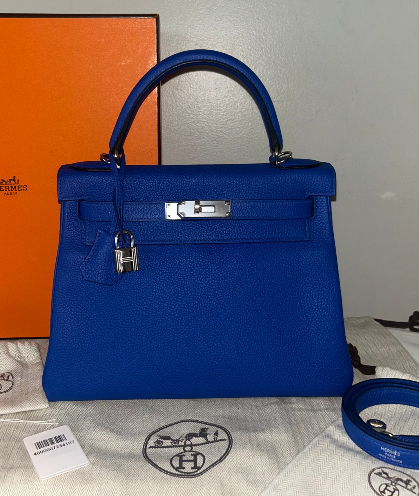 HERMÈS Kelly 28 Bleu Royal Togo Leather Palladium Hardware Handbag