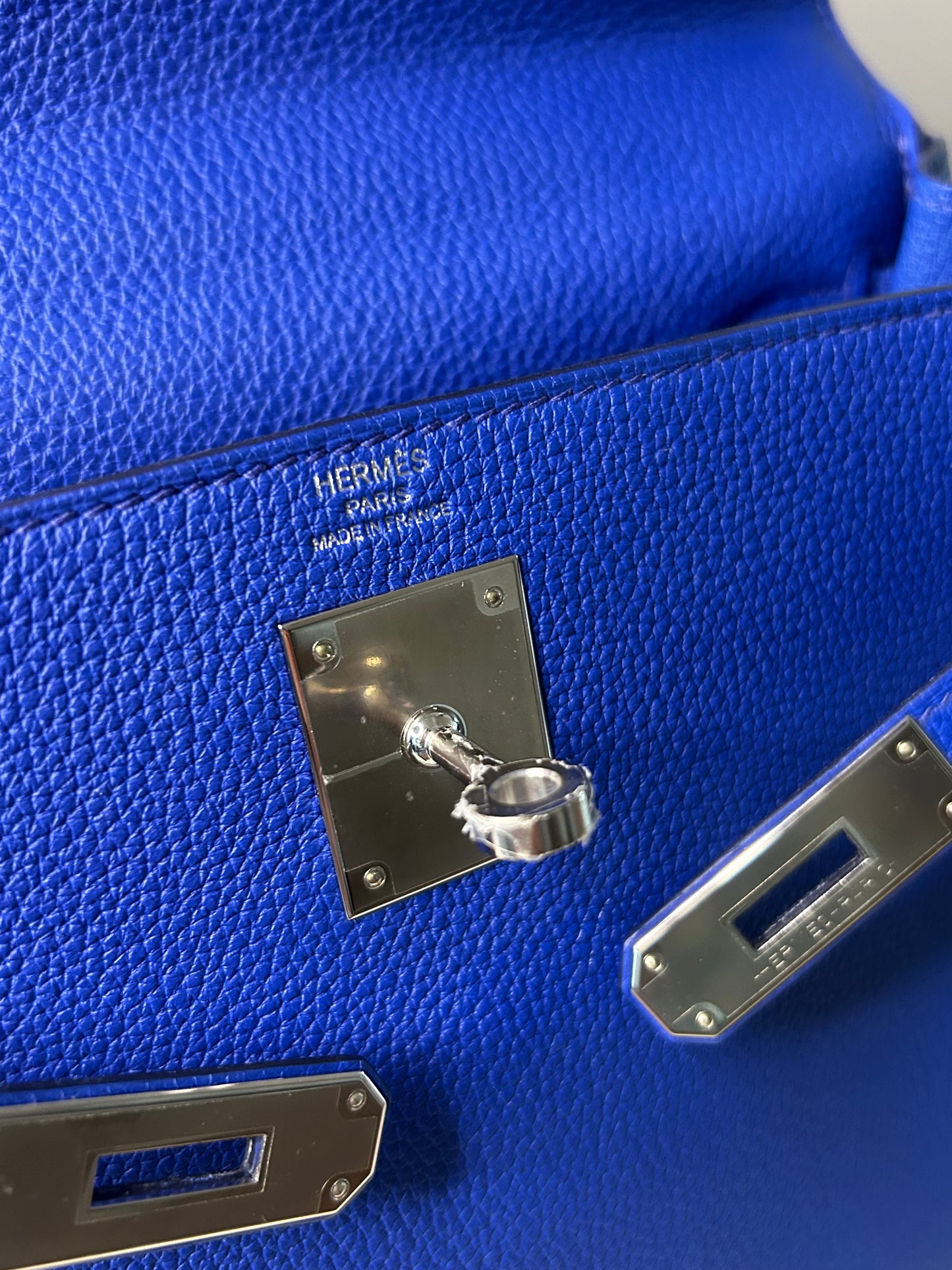 HERMÈS Kelly 28 Bleu Royal Togo Leather Palladium Hardware Handbag