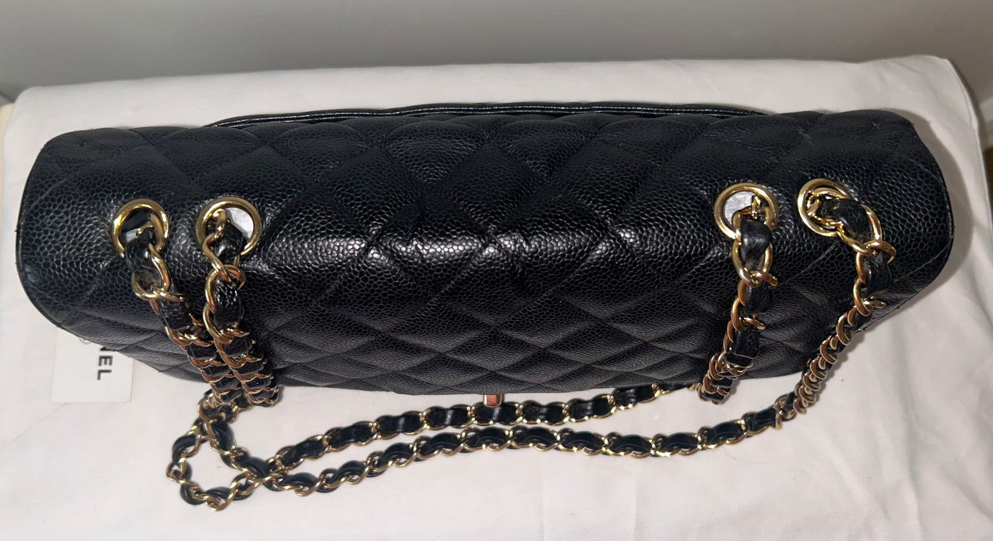 CHANEL Classic Jumbo Quilted Caviar Leather Handbag Black/Gold