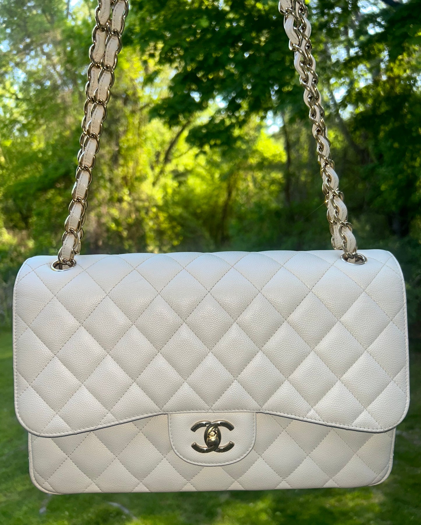 CHANEL Classic Jumbo Double Flap Quilted Caviar Handbag White