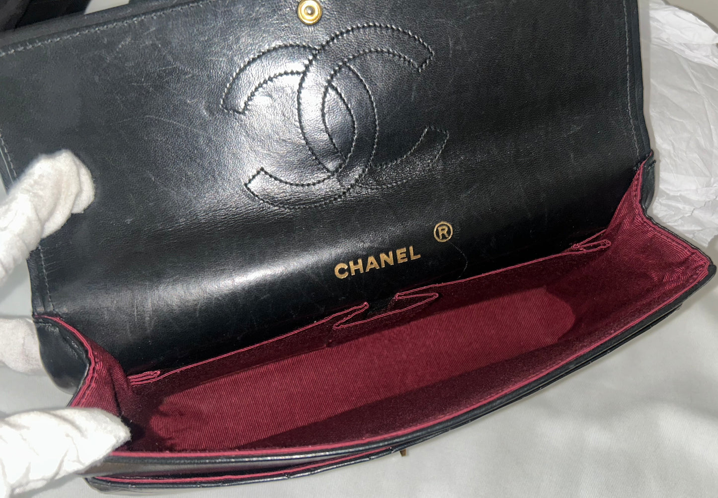 CHANEL Medium Classic Double Flap Lambskin Quilted Handbag Black / 24K Gold
