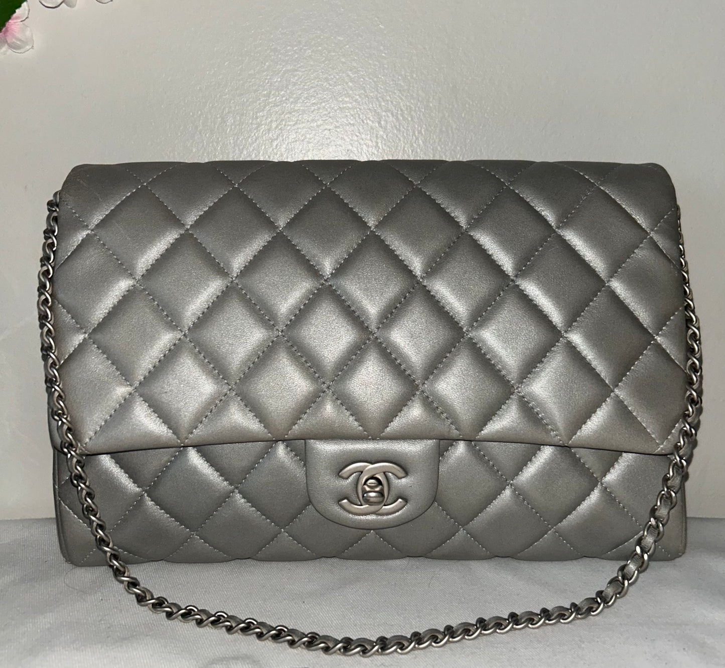CHANEL CC Classic Single Flap Quilted Lambskin Leather Shoulder Bag Silver Grey