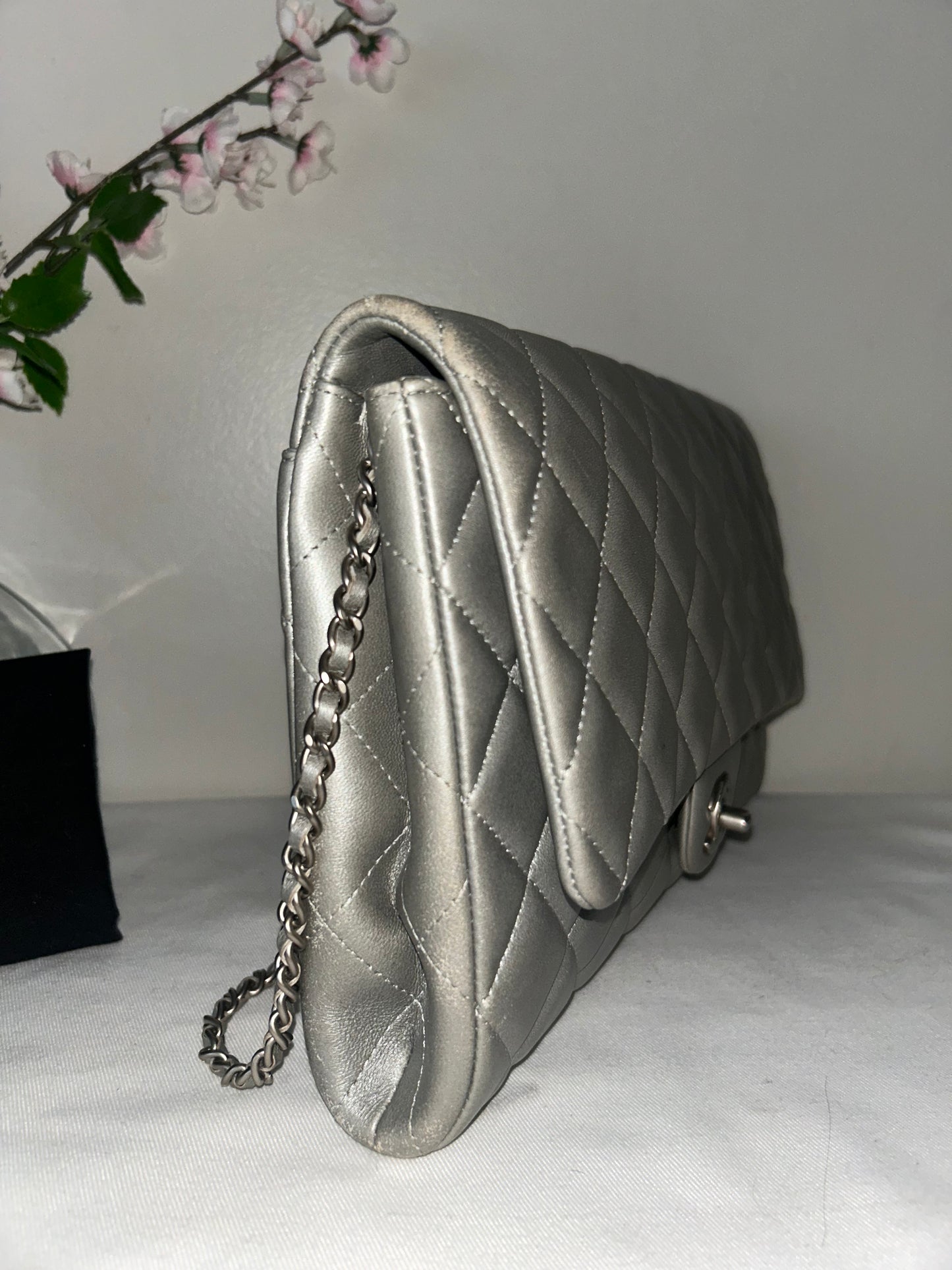CHANEL CC Classic Single Flap Quilted Lambskin Leather Shoulder Bag Silver Grey