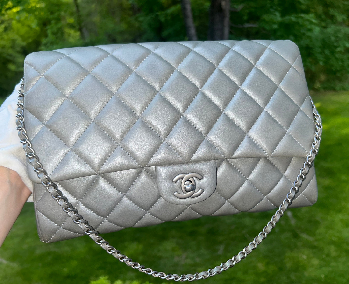 CHANEL CC Classic Single Flap Quilted Lambskin Leather Shoulder Bag Silver Grey
