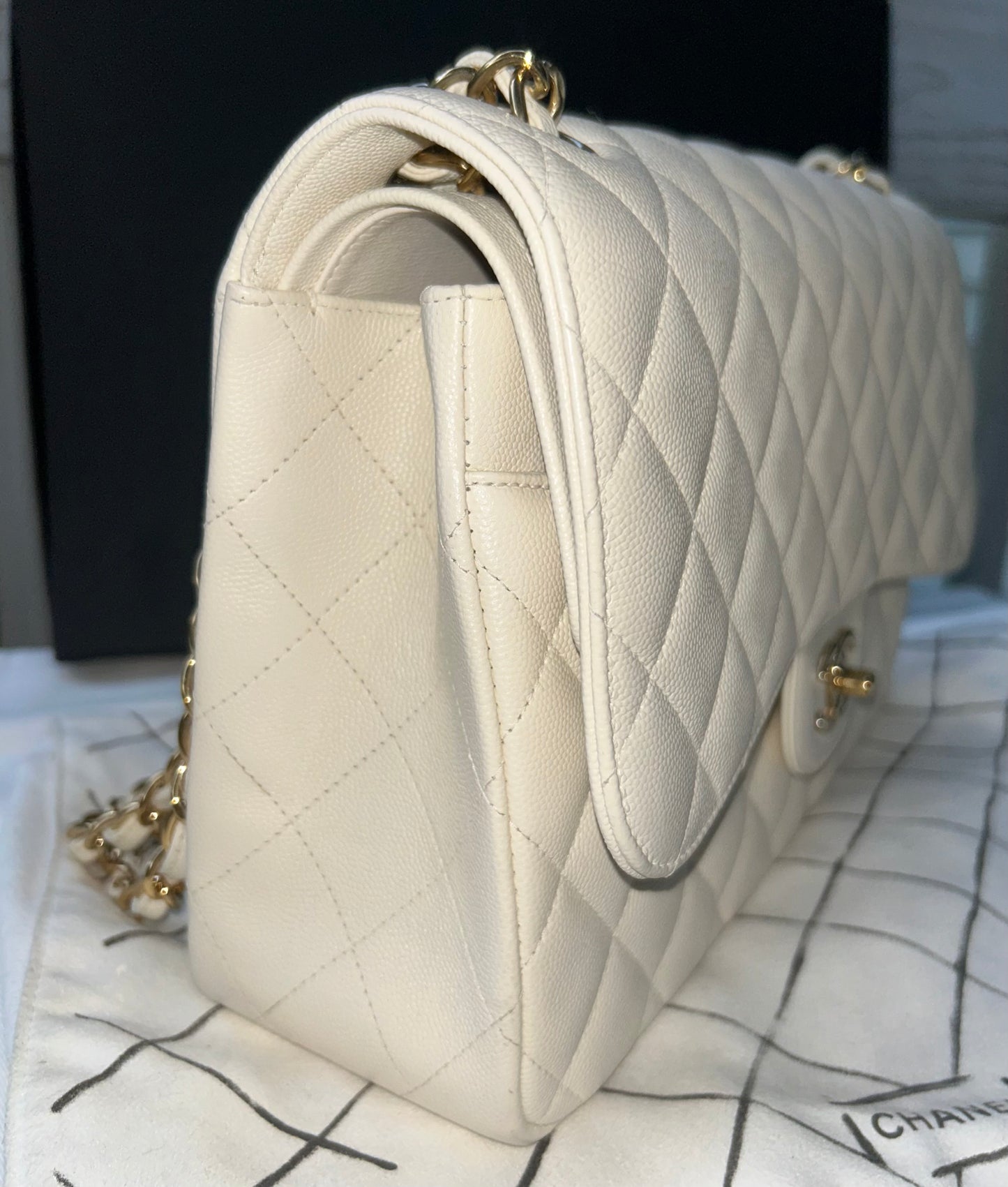 CHANEL Classic Jumbo Double Flap Quilted Caviar Handbag White