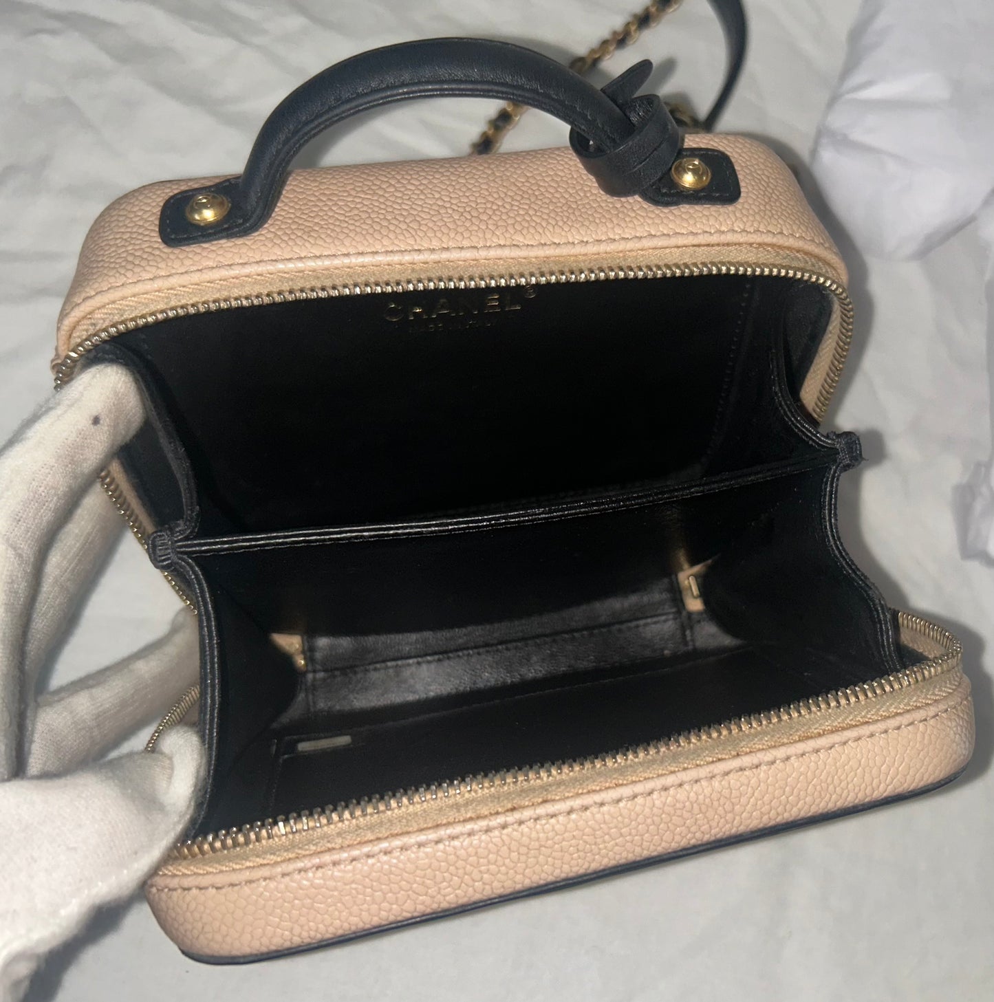 CHANEL Small CC Filigree Crossbody Bag Quilted Caviar Leather Beige/Black