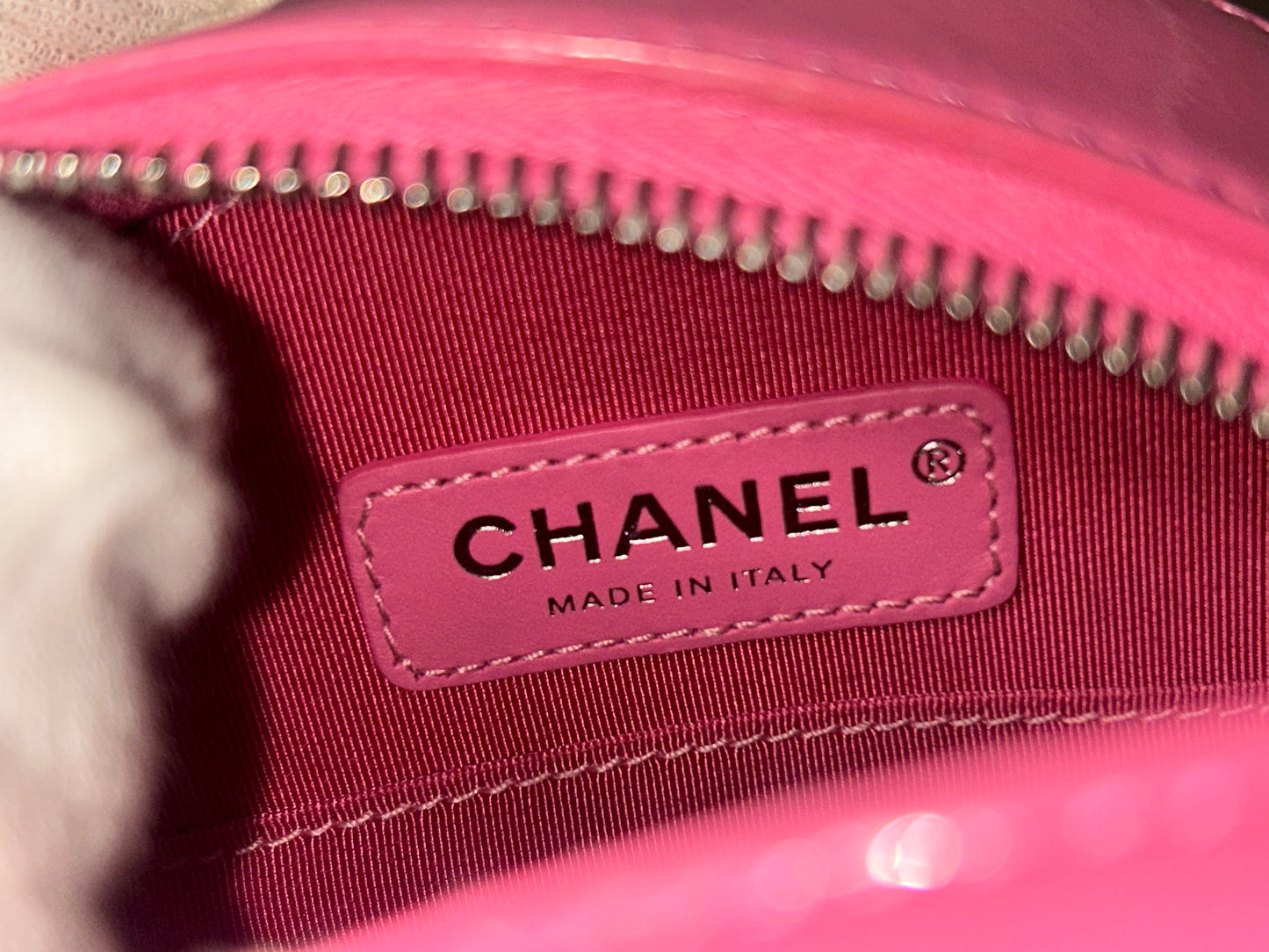 CHANEL CC Round As Earth Patent Leather Crossbody Bag Pink