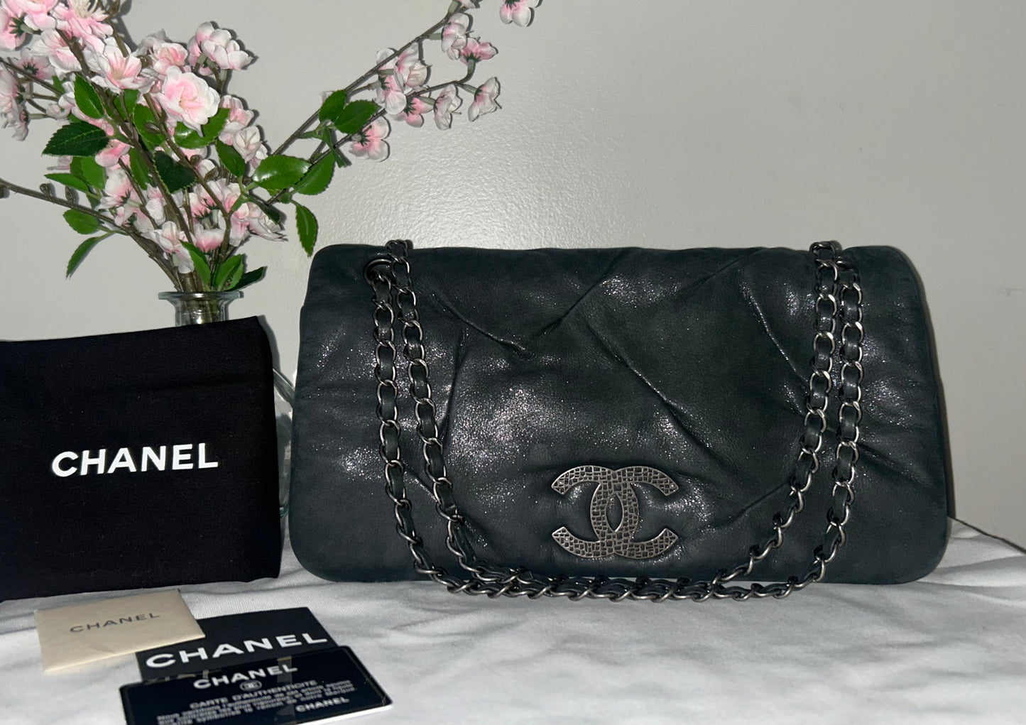 CHANEL Iridescent Calfskin Glint Large Flap Bag Charcoal Dark Grey