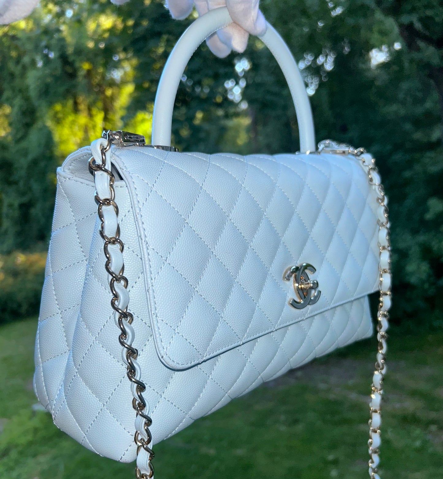 CHANEL Medium Coco Handle Bag Quilted Caviar Light Blue/Gold Hardware