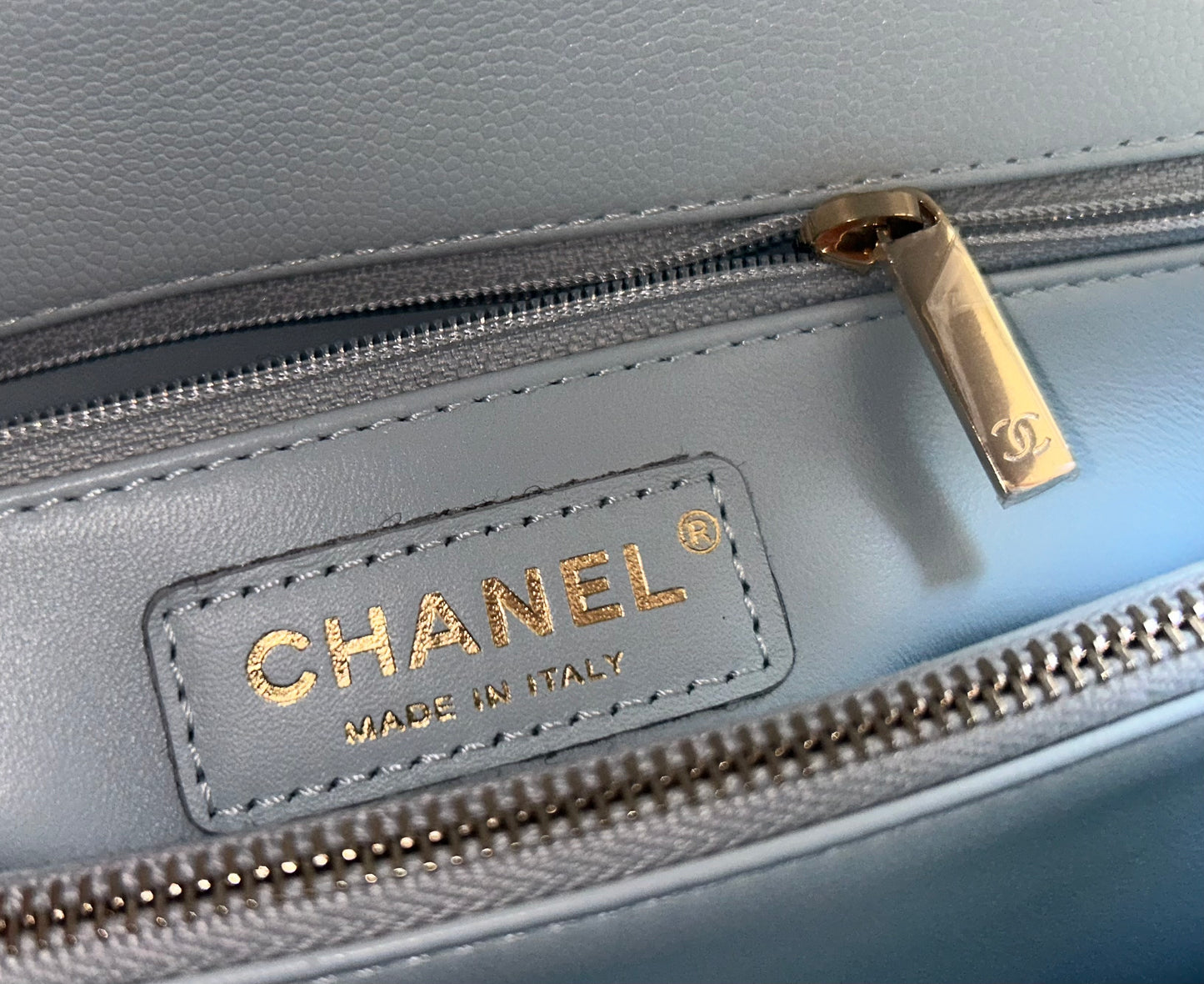 CHANEL Medium Coco Handle Bag Quilted Caviar Light Blue/Gold Hardware