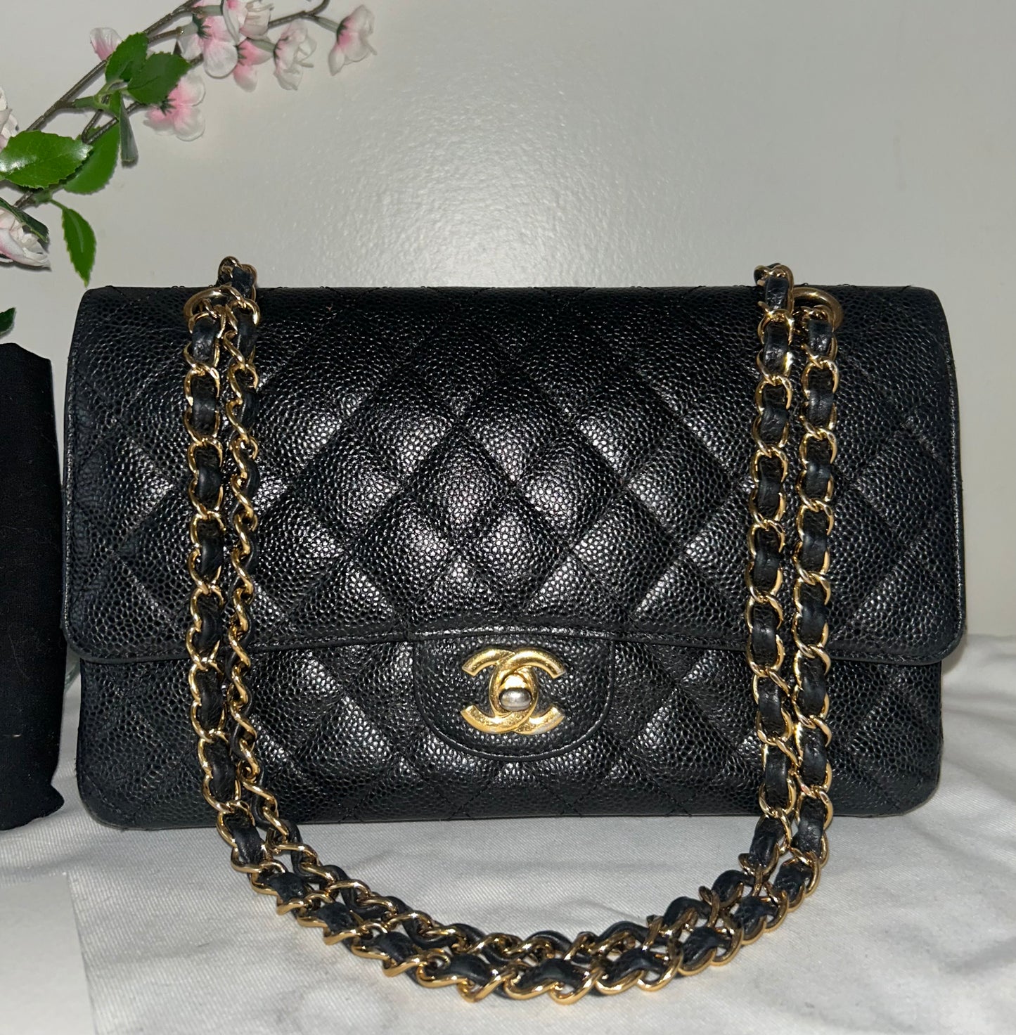 CHANEL Medium Classic Double Flap Caviar Quilted Handbag Black / Gold Hardware