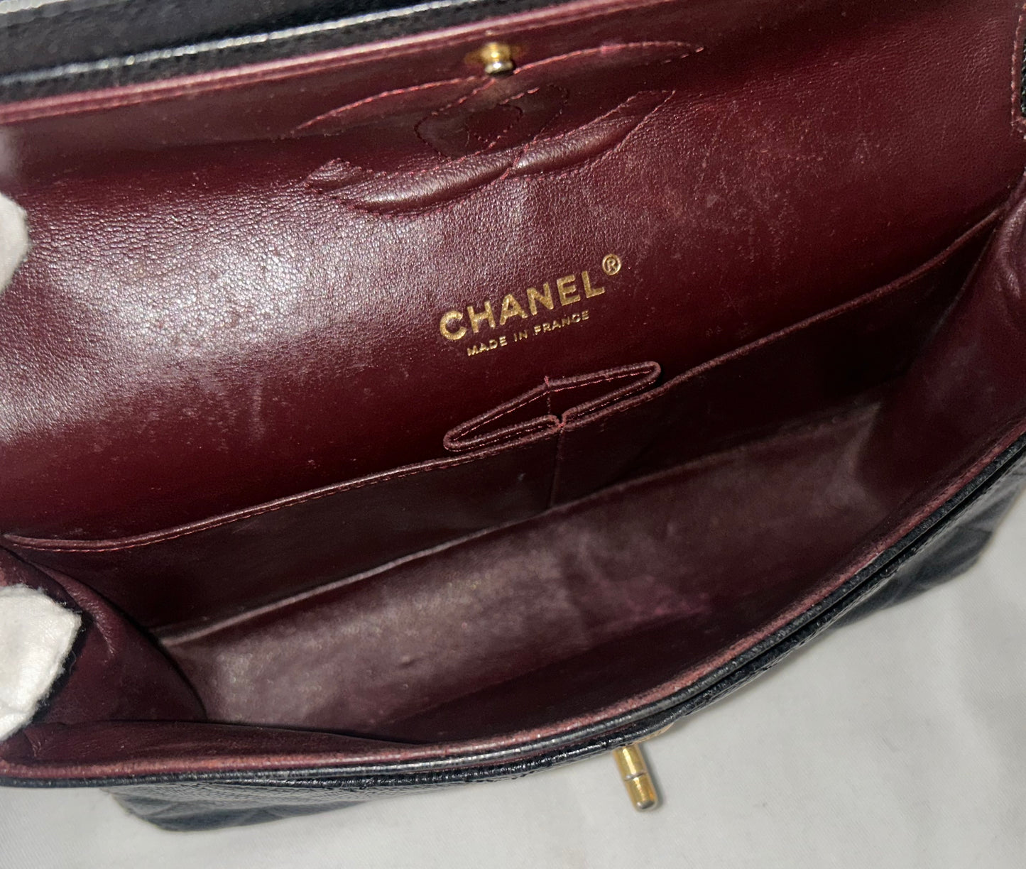 CHANEL Medium Classic Double Flap Caviar Quilted Handbag Black / Gold Hardware