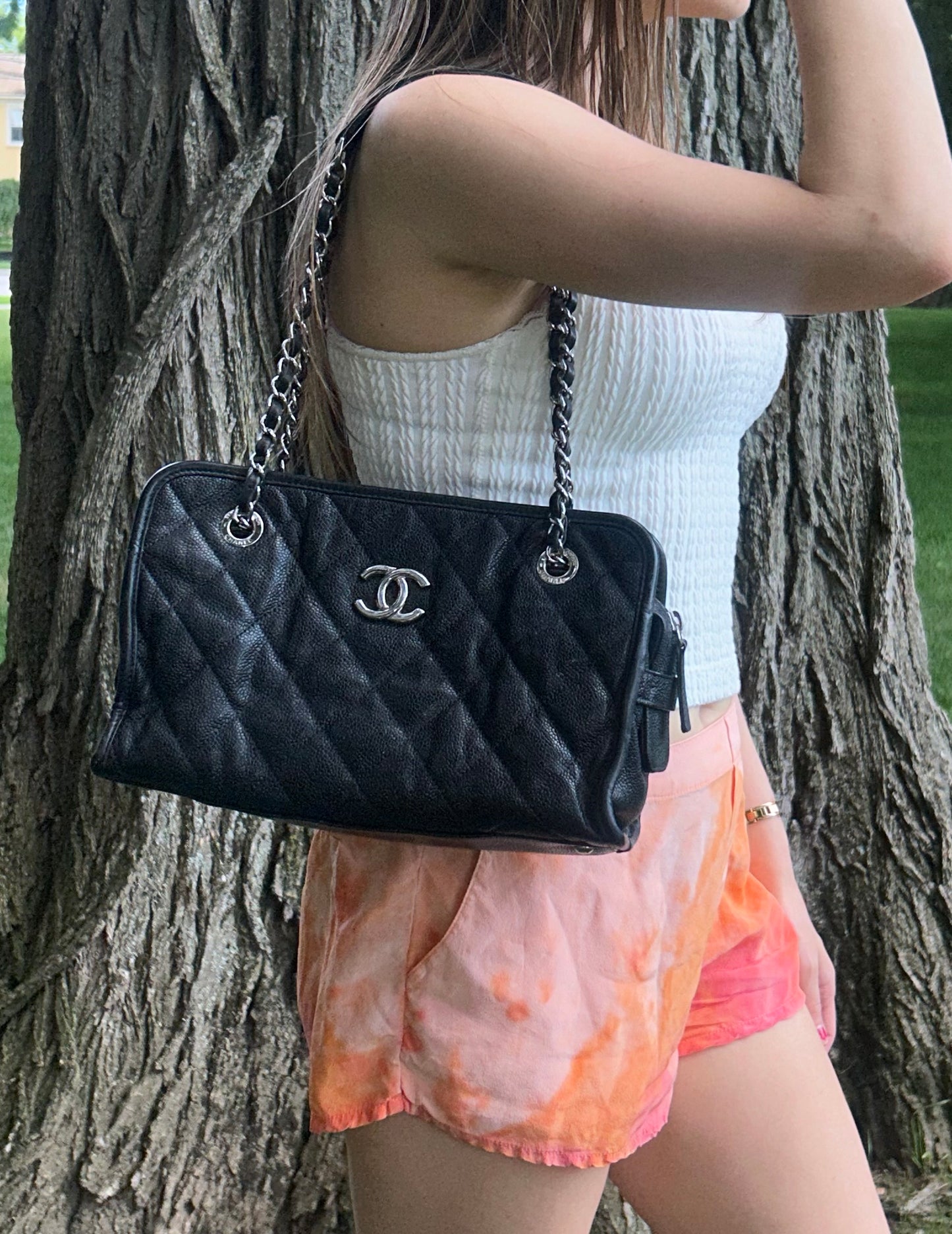 CHANEL CC Medium Shopper Tote Shoulder Bag Caviar Quilted Leather Black