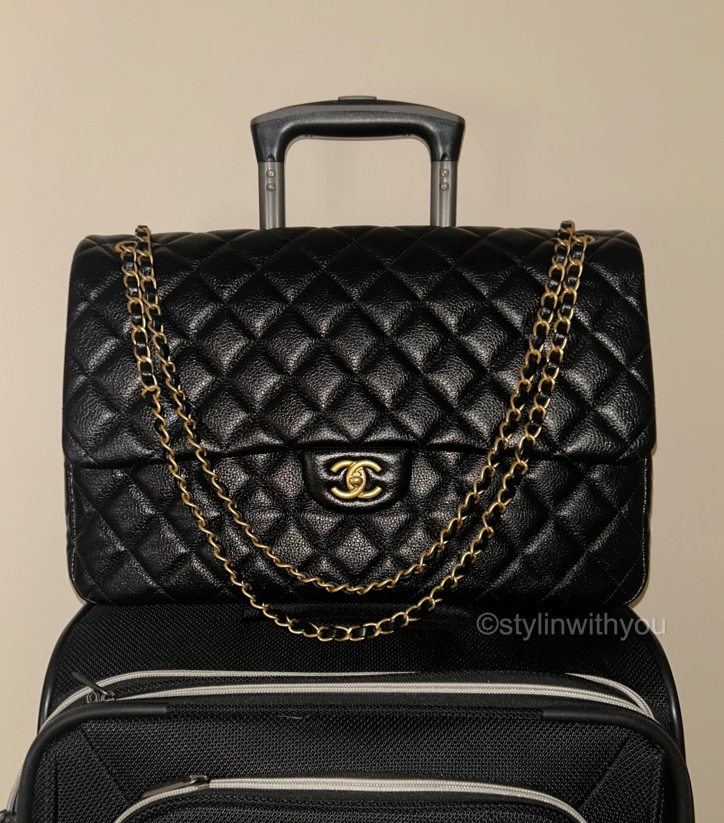 CHANEL 24C XXL Travel Flap Bag Quilted Calfskin Leather Black / Gold Hardware