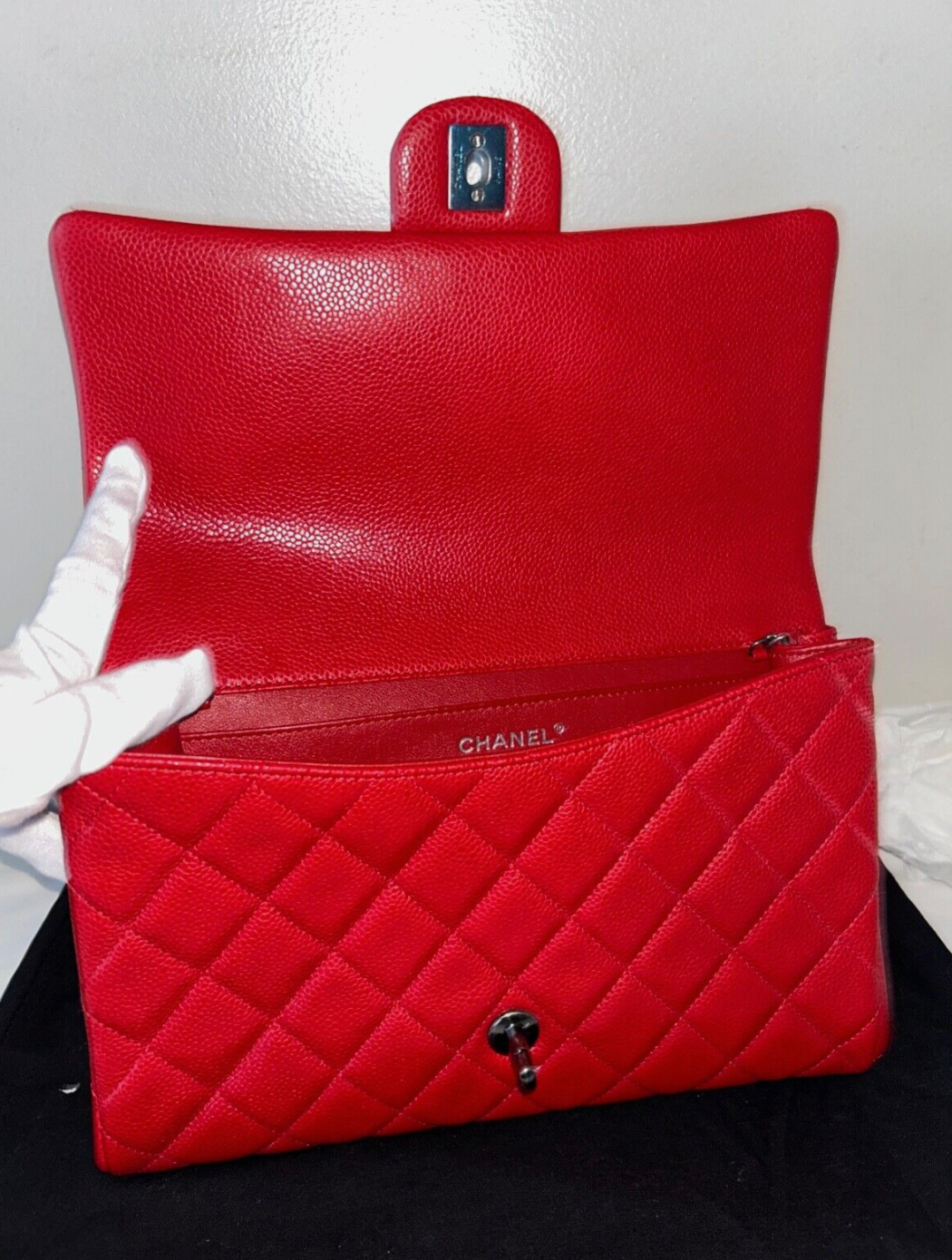 NEW ! CHANEL Classic CC Quilted Single Flap Shoulder Bag Caviar Leather Red