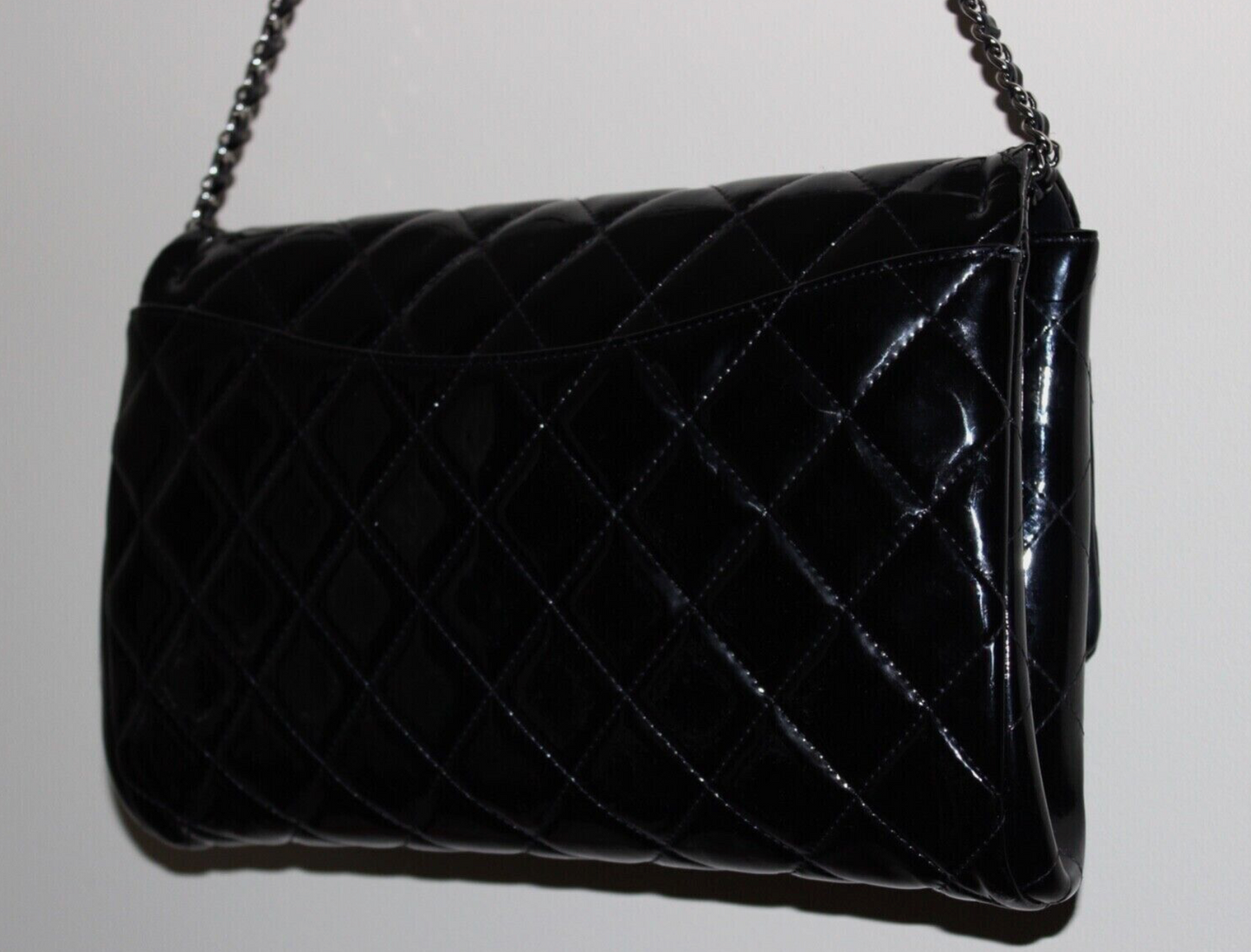 CHANEL Classic CC Quilted Chain Flap Shoulder Bag Patent Leather Black