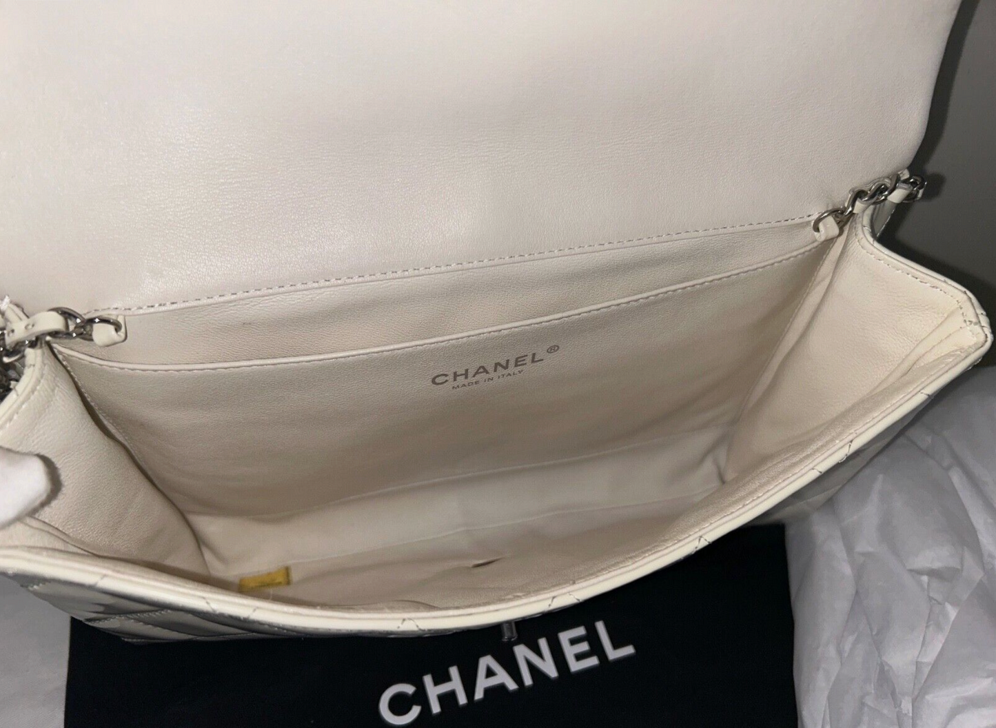 CHANEL Classic CC Quilted Flap Shoulder Bag Patent Leather Ivory White