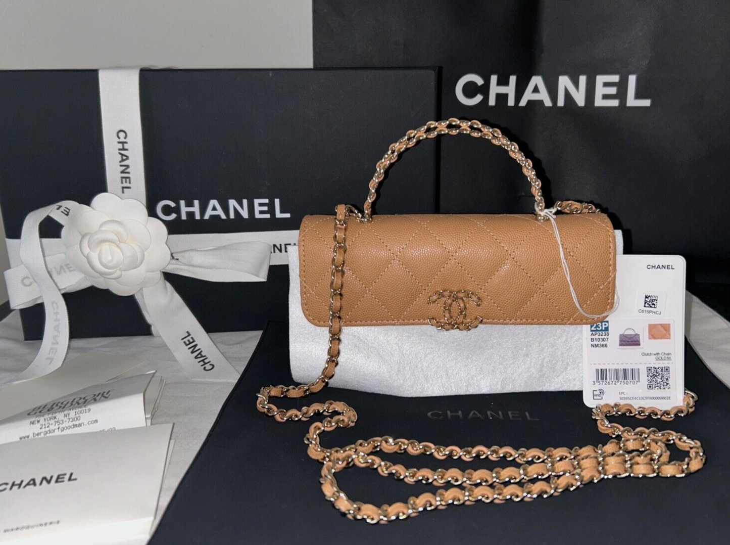 CHANEL 23P Caviar Quilted Phone Shoulder Bag Chai/Gold Hardware