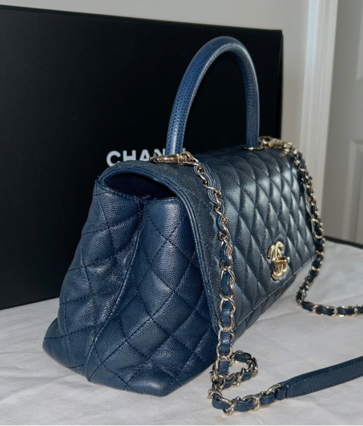 CHANEL 21A Quilted Caviar Coco Handle Flap Bag Lizard Embossed Navy/Gold HW