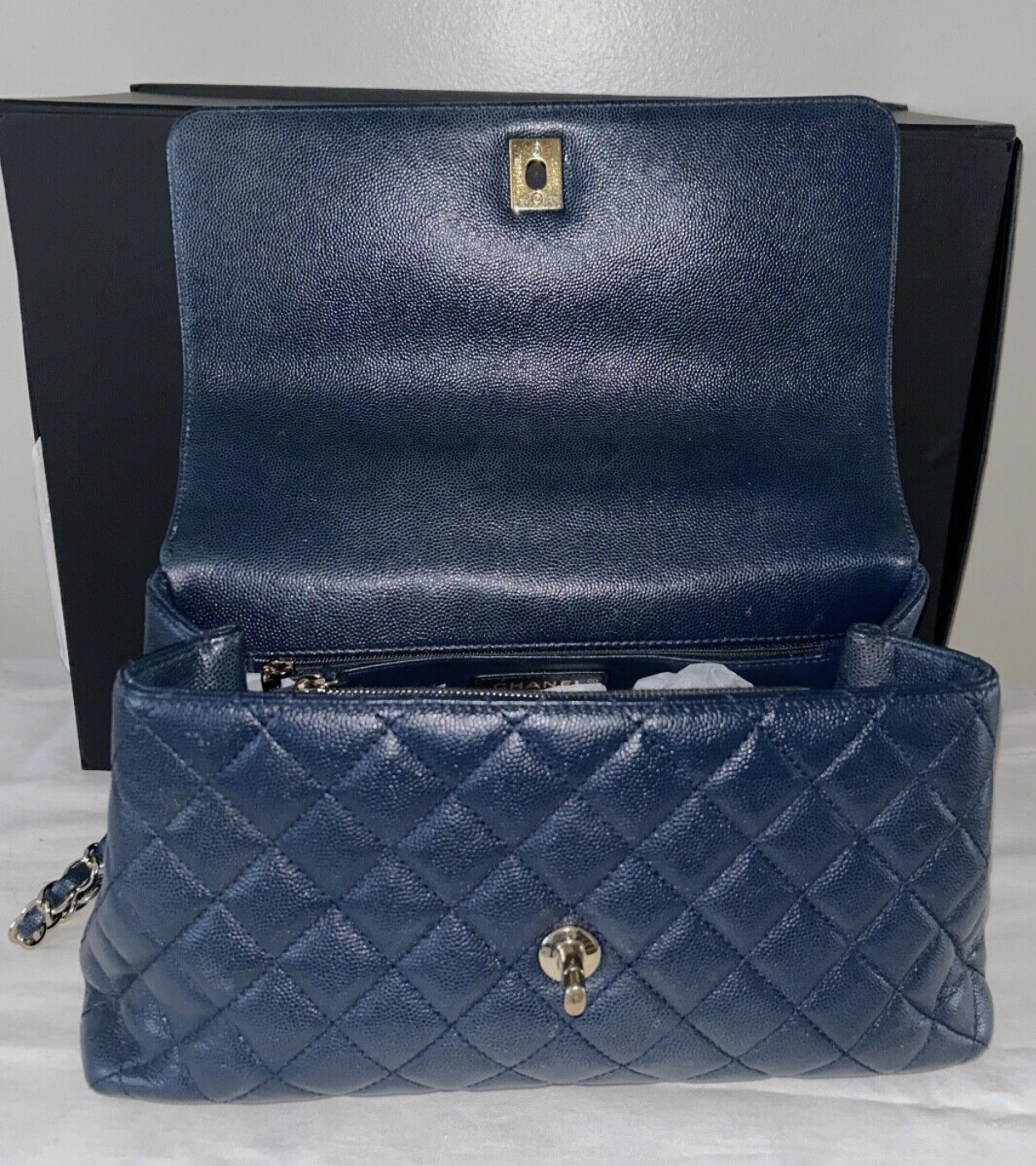 CHANEL 21A Quilted Caviar Coco Handle Flap Bag Lizard Embossed Navy/Gold HW