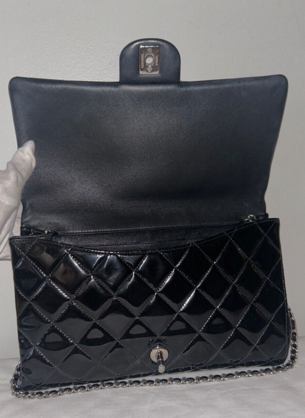 CHANEL Classic Quilted Flap Shoulder Bag Patent Leather Black