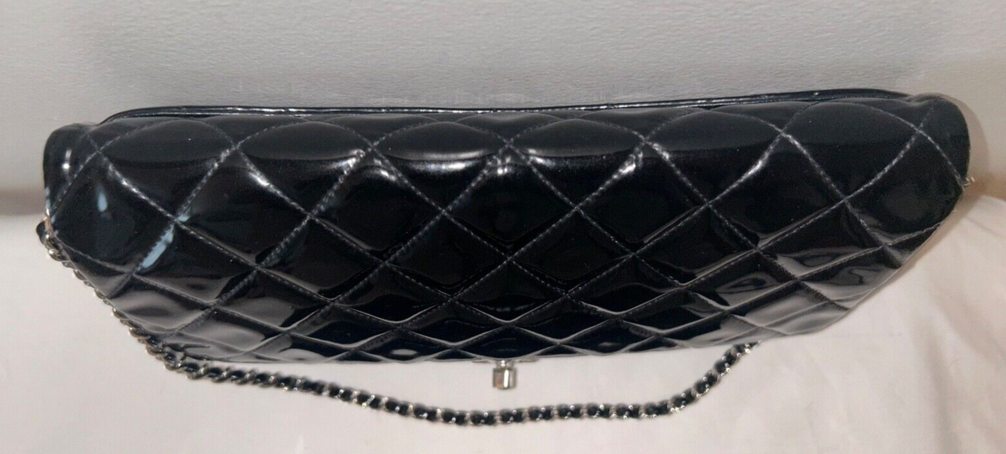 CHANEL Classic Quilted Flap Shoulder Bag Patent Leather Black