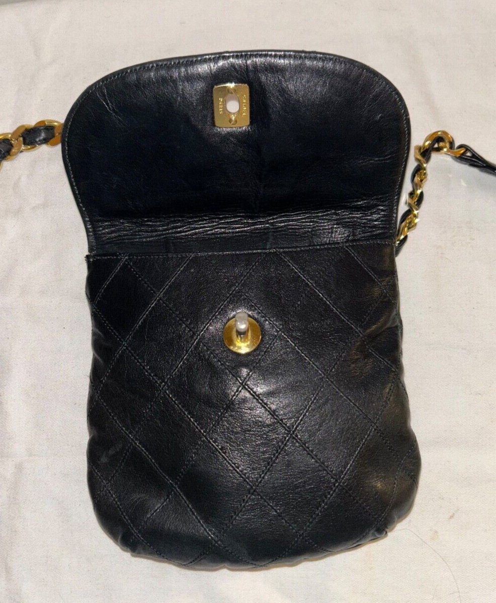 CHANEL CC Quilted Lambskin Chain Waist Flap Belt & Shoulder Bag Black/Gold