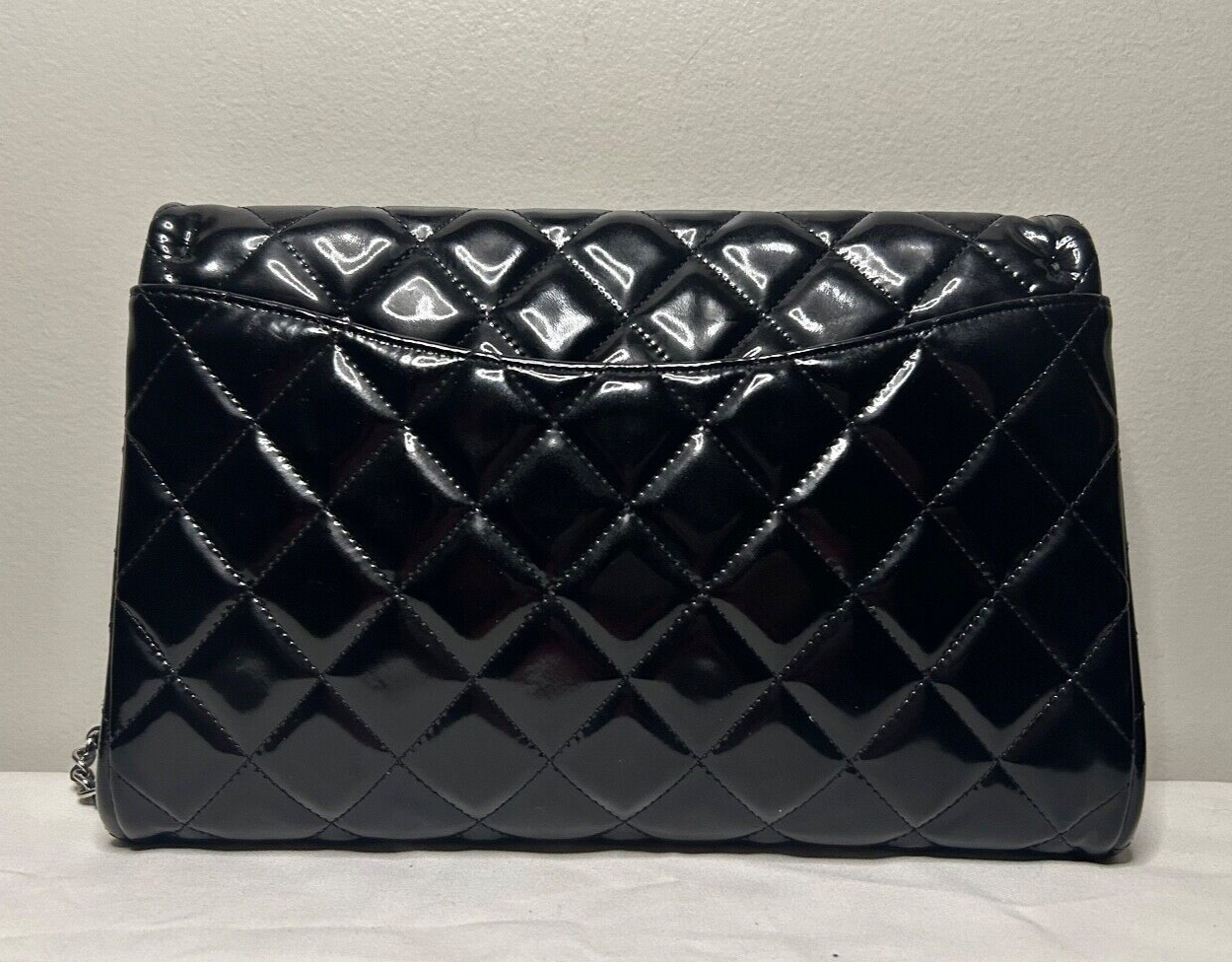 CHANEL Classic CC Quilted Flap Shoulder Bag Patent Leather Black