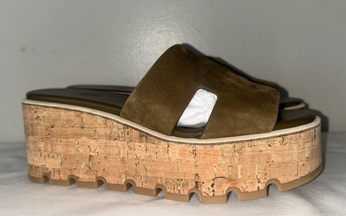 HERMÈS Eze 30 Cork Suede Platform Sandal in Vert Toundra Size 39 (US 9)