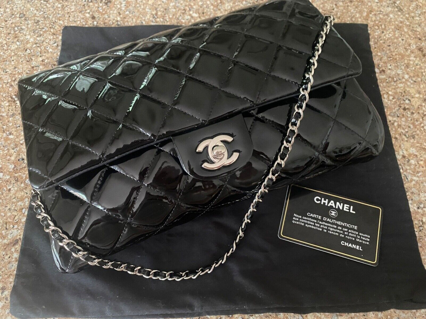 CHANEL Classic CC Quilted Chain Flap Shoulder Bag Patent Leather Black