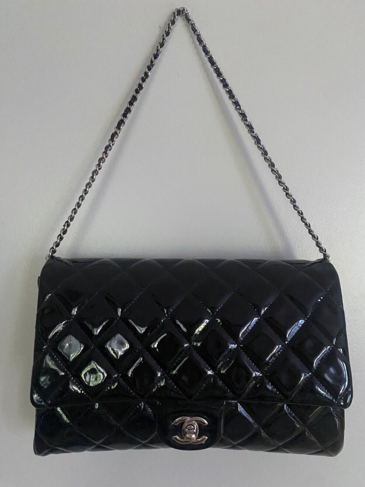 CHANEL Classic CC Quilted Chain Flap Shoulder Bag Patent Leather Black